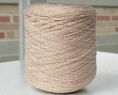 кремово бежевий