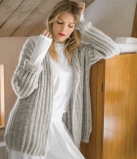 ДОВГИЙ КАРДИГАН ВИКОНАНИЙ З КІДМОХЕРУ ТА ШОВКУ 